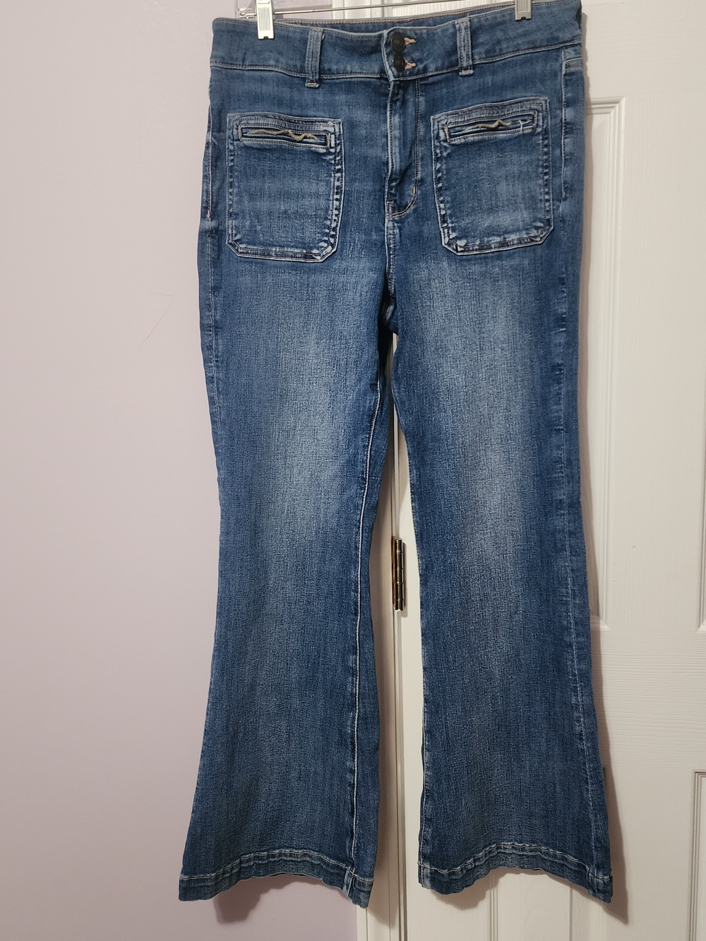 American Eagle Outfitters Medium Blue Flare Jeans